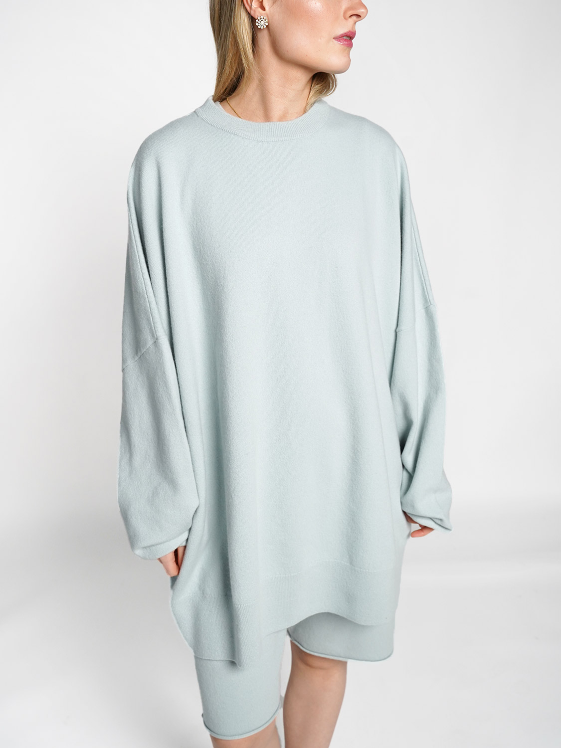 Extreme Cashmere N°246 Juna - Oversized cashmere sweater   hellblau One Size