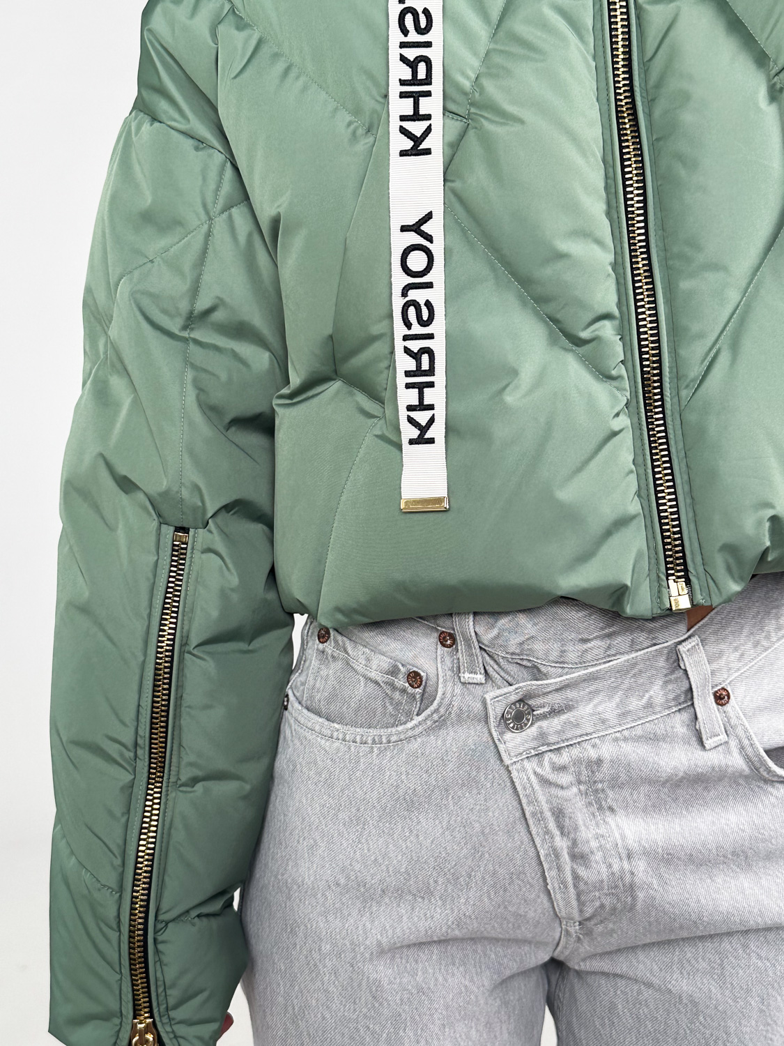 khrisjoy Khris Crop Iconic cropped down jacket  hellgrün XS/S