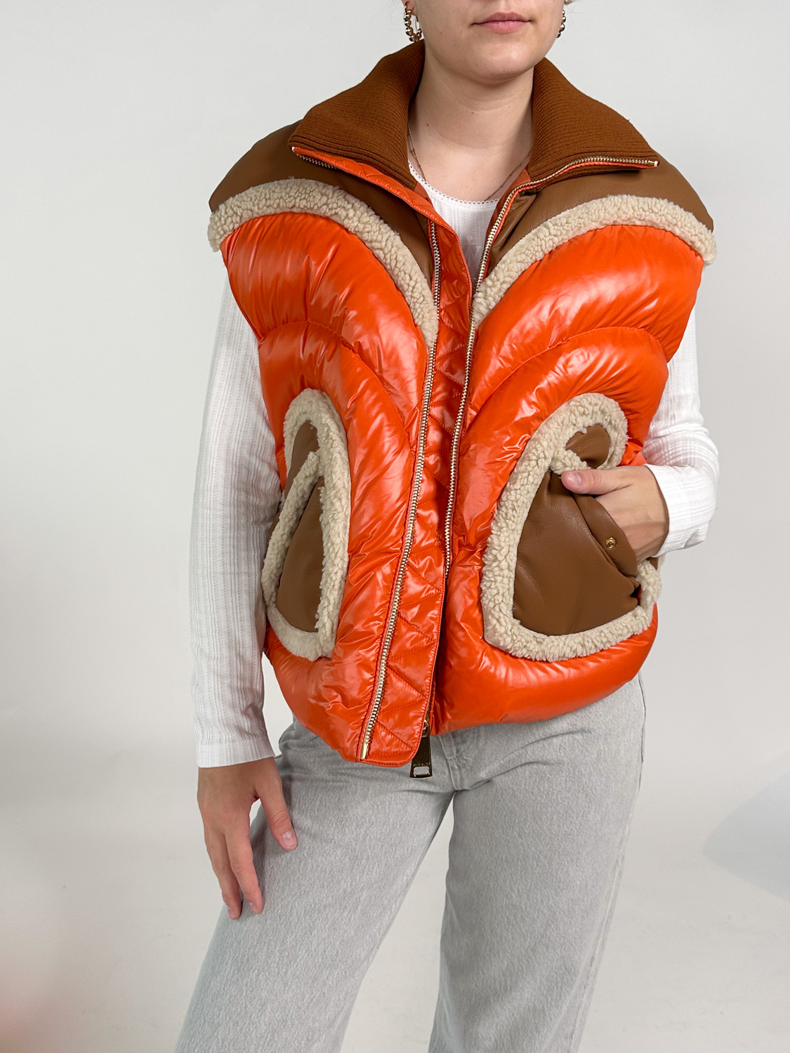 khrisjoy Corazon Sherling – vest with teddy details  orange S/M