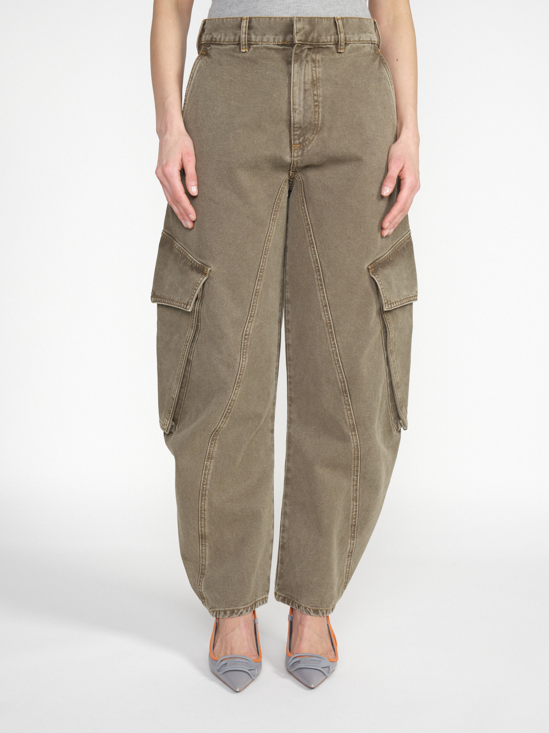 JW Anderson Twisted Cargo - Pantaloni cargo in cotone cachi 28