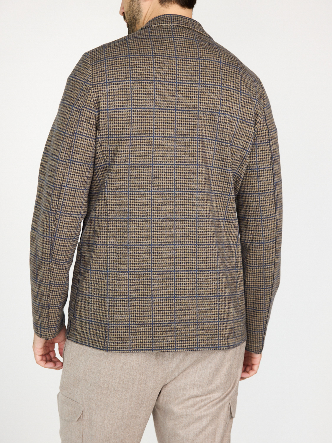 Harris Wharf London Blazer made from a patterned wool and cotton blend  multi 50