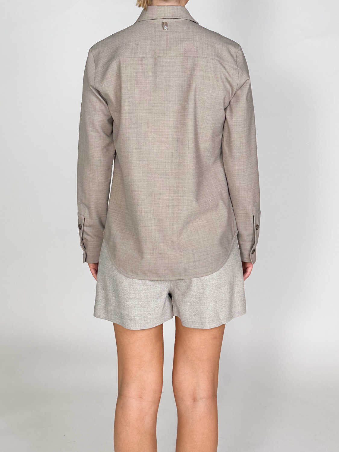 Lorena Antoniazzi Classic shirt with a tailored cut  grey 34