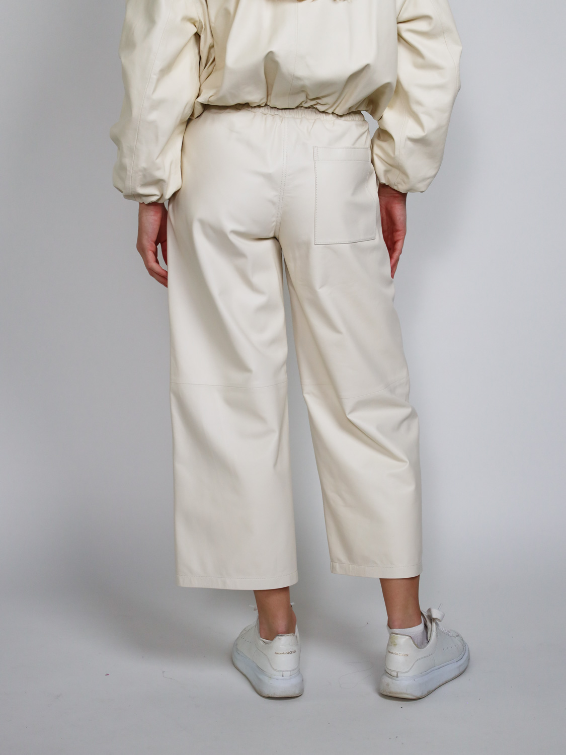 Arma Elizabeth – wide leather trousers  white 34