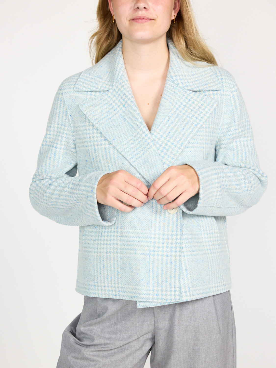 Harris Wharf London Women Cropped -  Caban jacket with houndstooth pattern hellblau 34