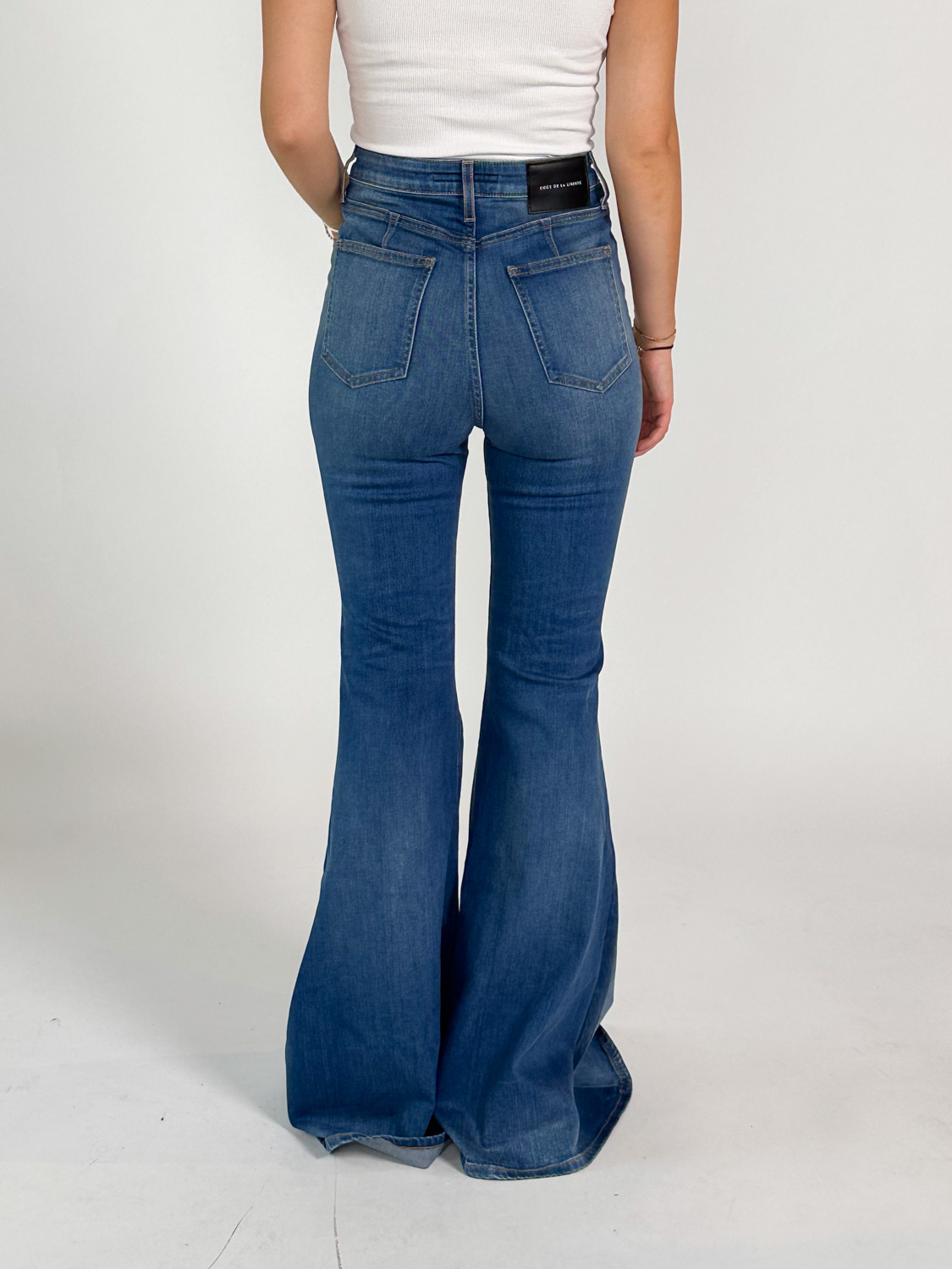 Cout De La Liberte Heidi - Pantalon en jean taille basse avec détails de franges scintillantes blau 26