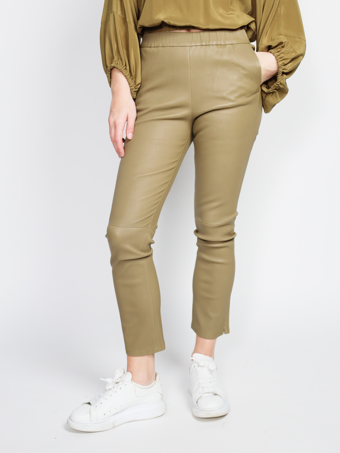 Kamilla Stretch Plonge – Leder Leggings  