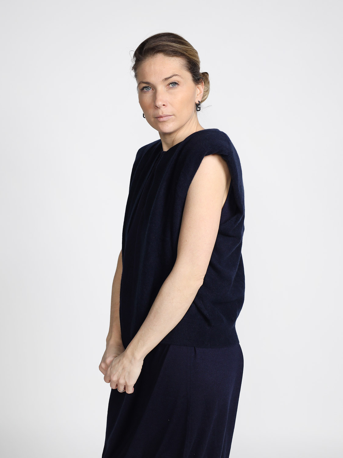 Frenckenberger Sleeveless cashmere vest  navy S