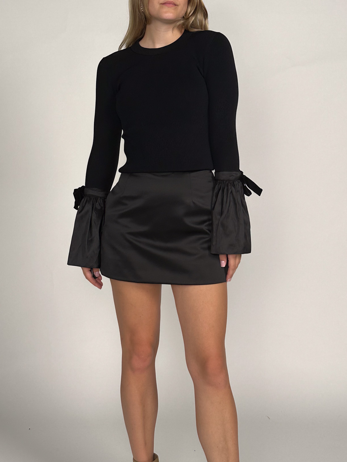 Simkhai Agata sweater with flared sleeves  black M