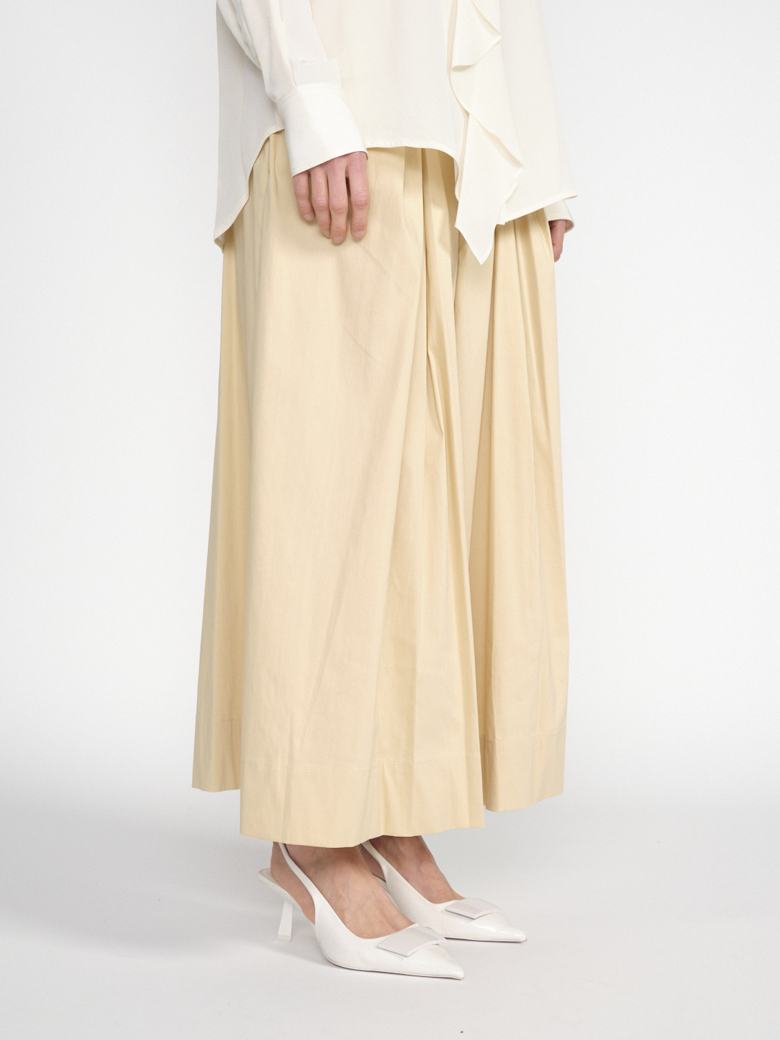 Semicouture Trousers with pleat details   beige 34