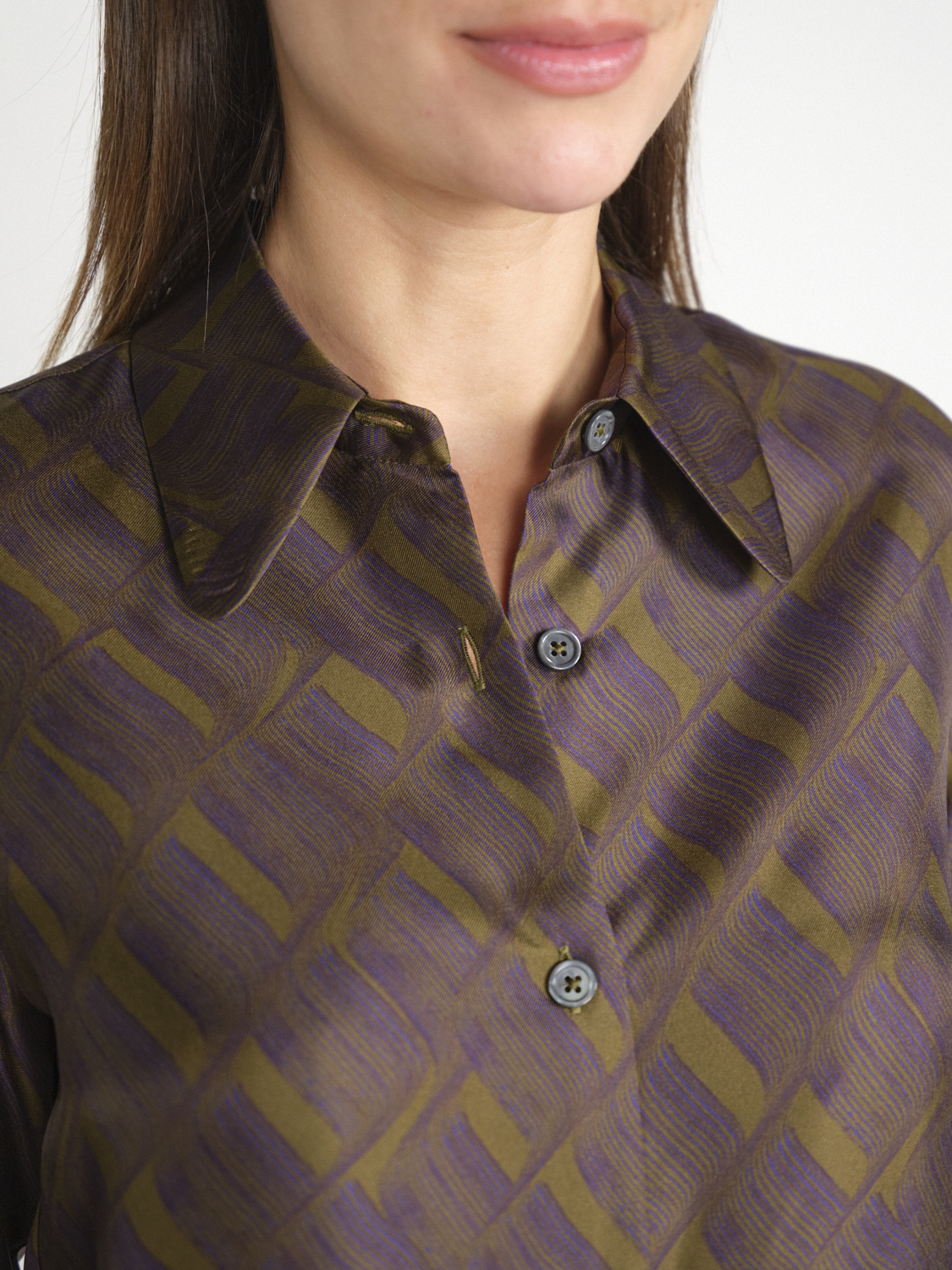 Odeeh Silk blouse with wave pattern  multi 34