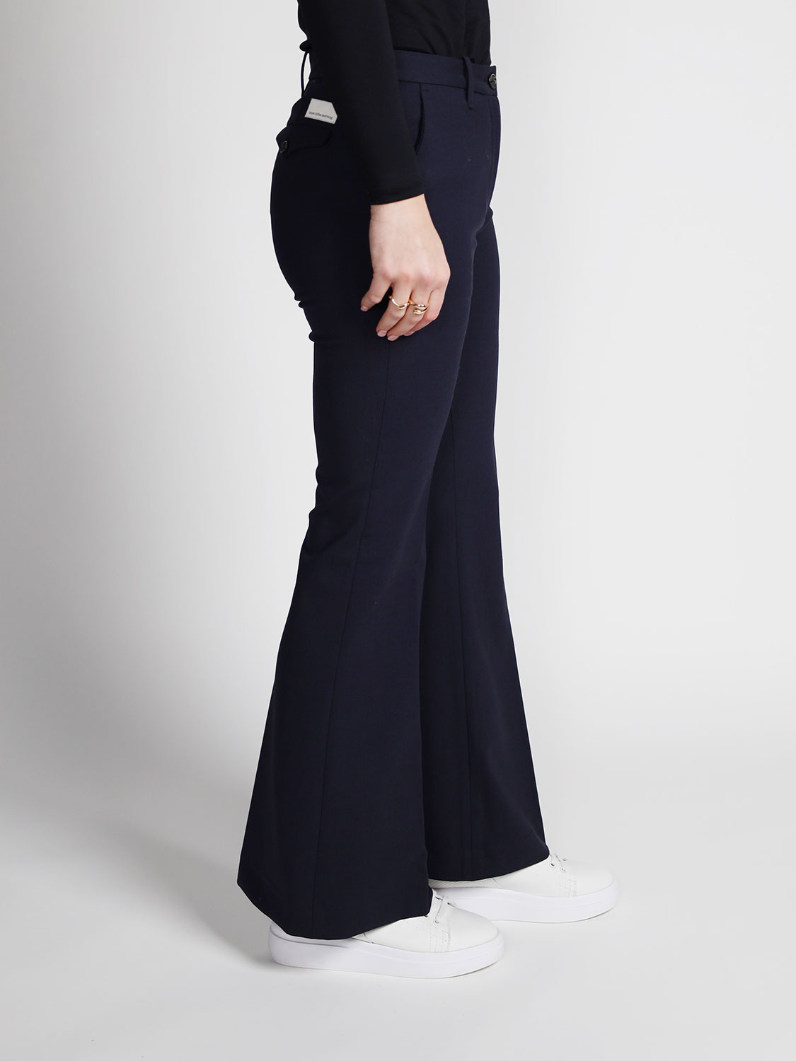 nine in the morning Vivienne flared – Hose mit ausgestelltem Bein   navy 26