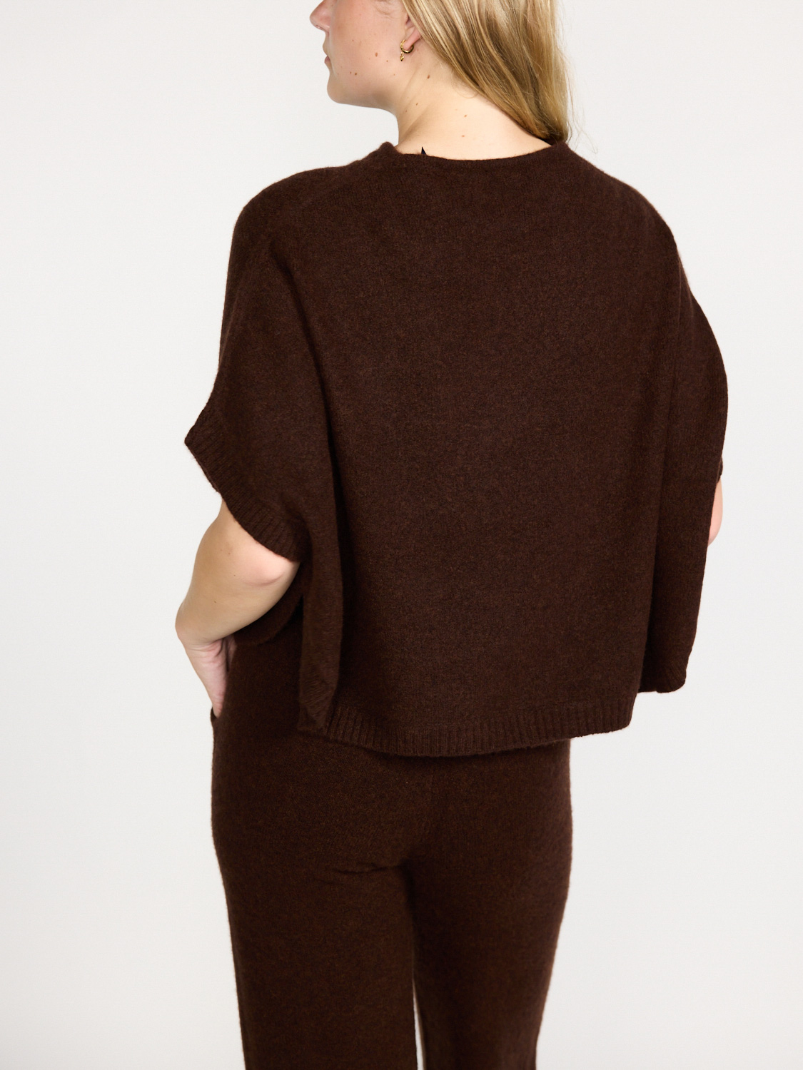 LU Ren Malia - Cape made of cashmere  brown XS