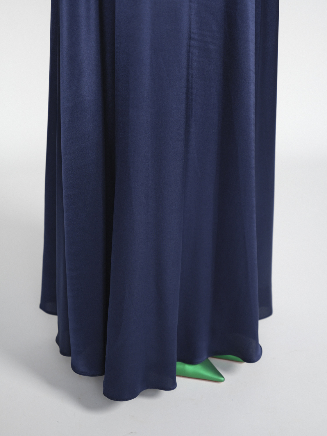 SIYU Lisos Seda - Stretchy maxi satin skirt  marine 38