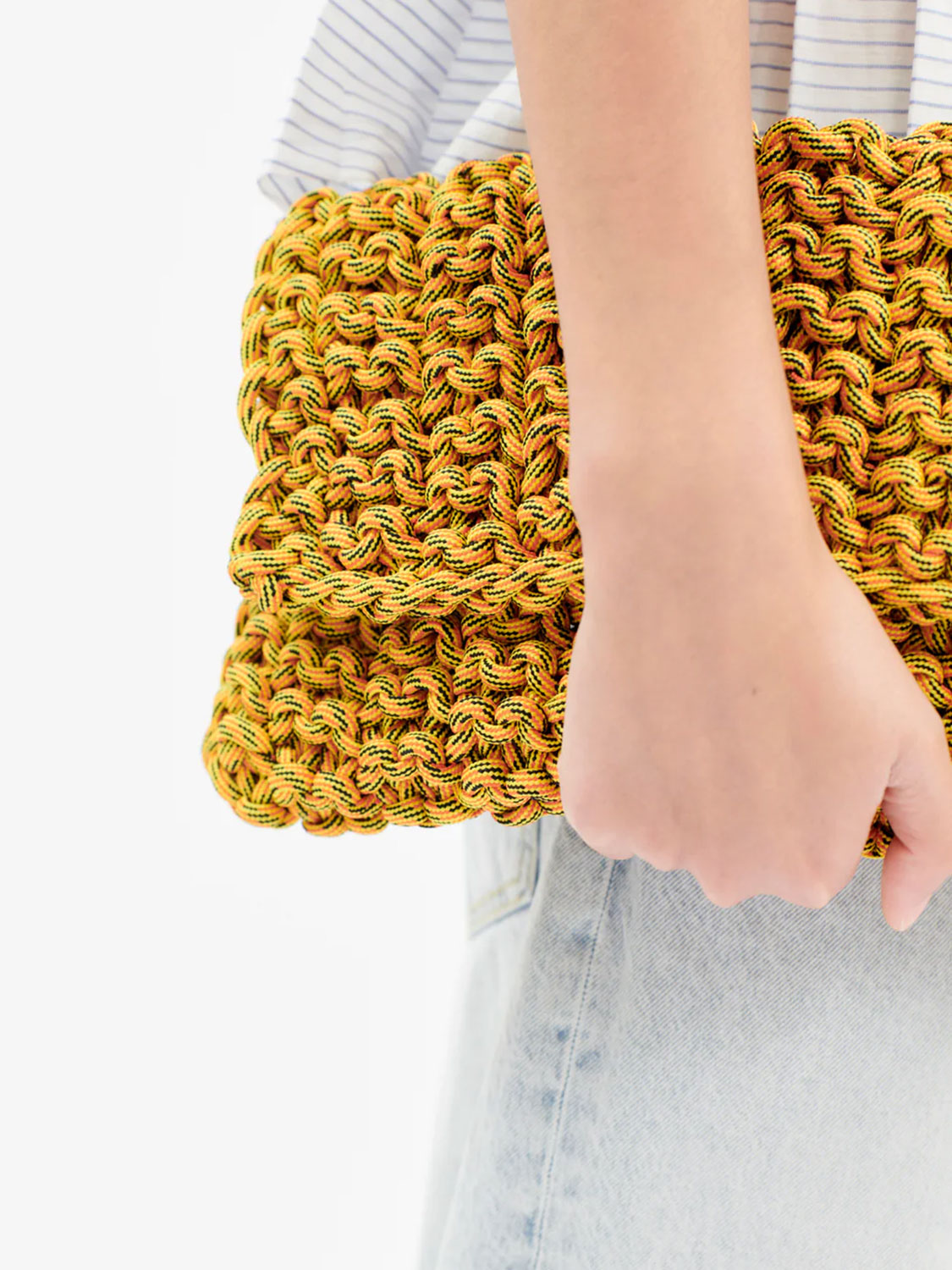 Odeeh Bag - Knitted clutch  gold One Size