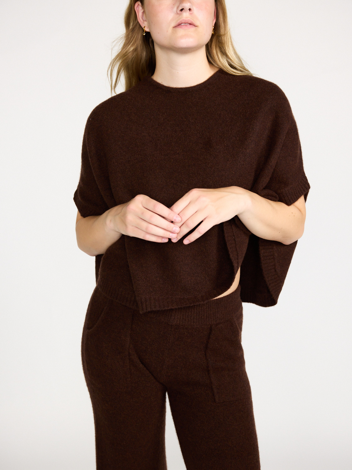 LU Ren Malia - Cape made of cashmere  brown XS