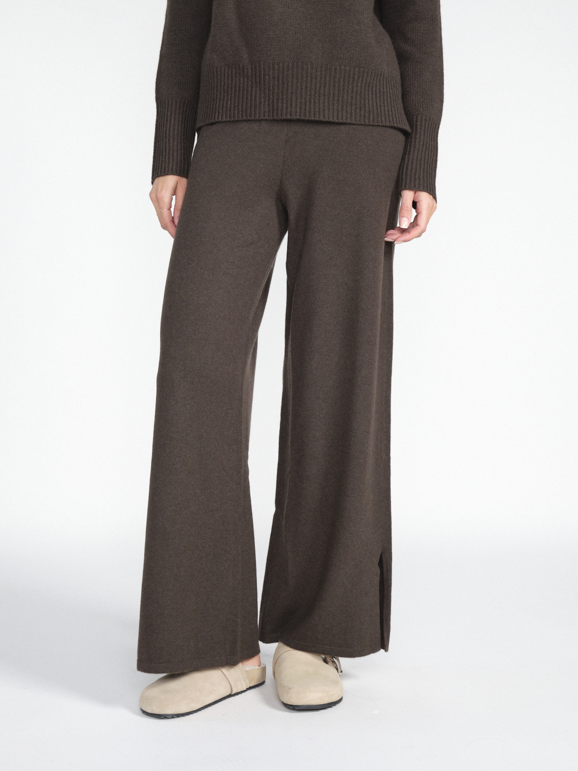 Lisa Yang Marlo – Cashmere-Wide-Leg Hose   braun 36