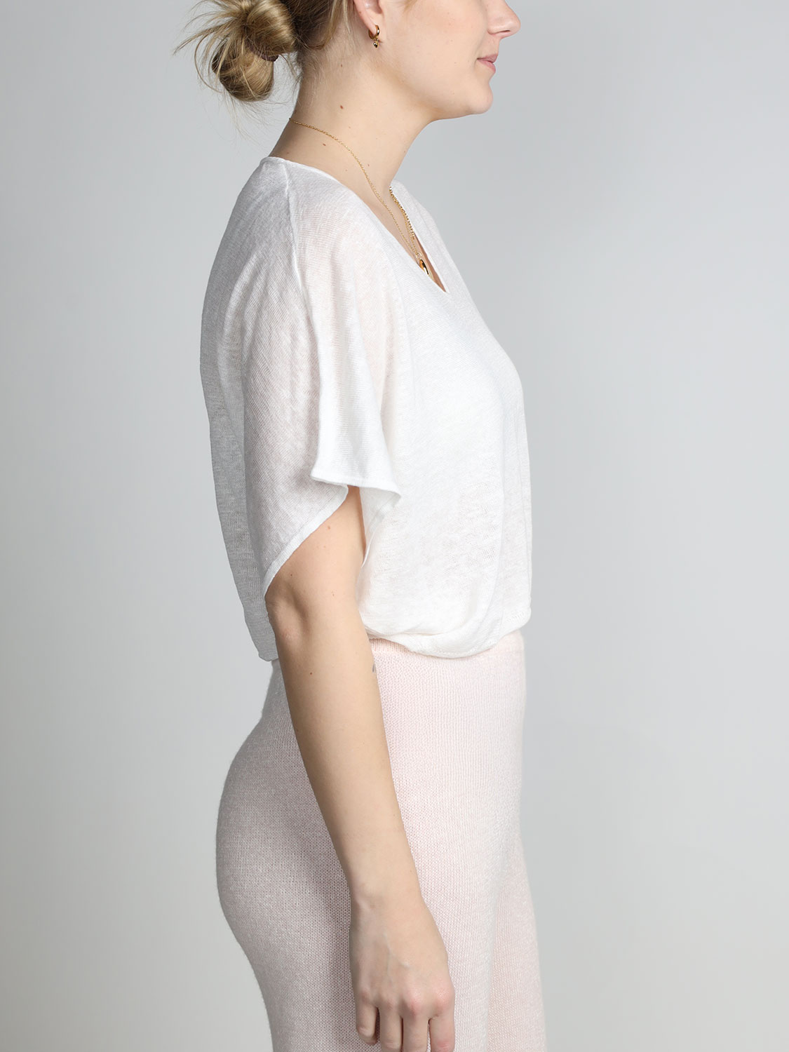 LU Ren Siglia- flowing shirt with V-neck  creme XS