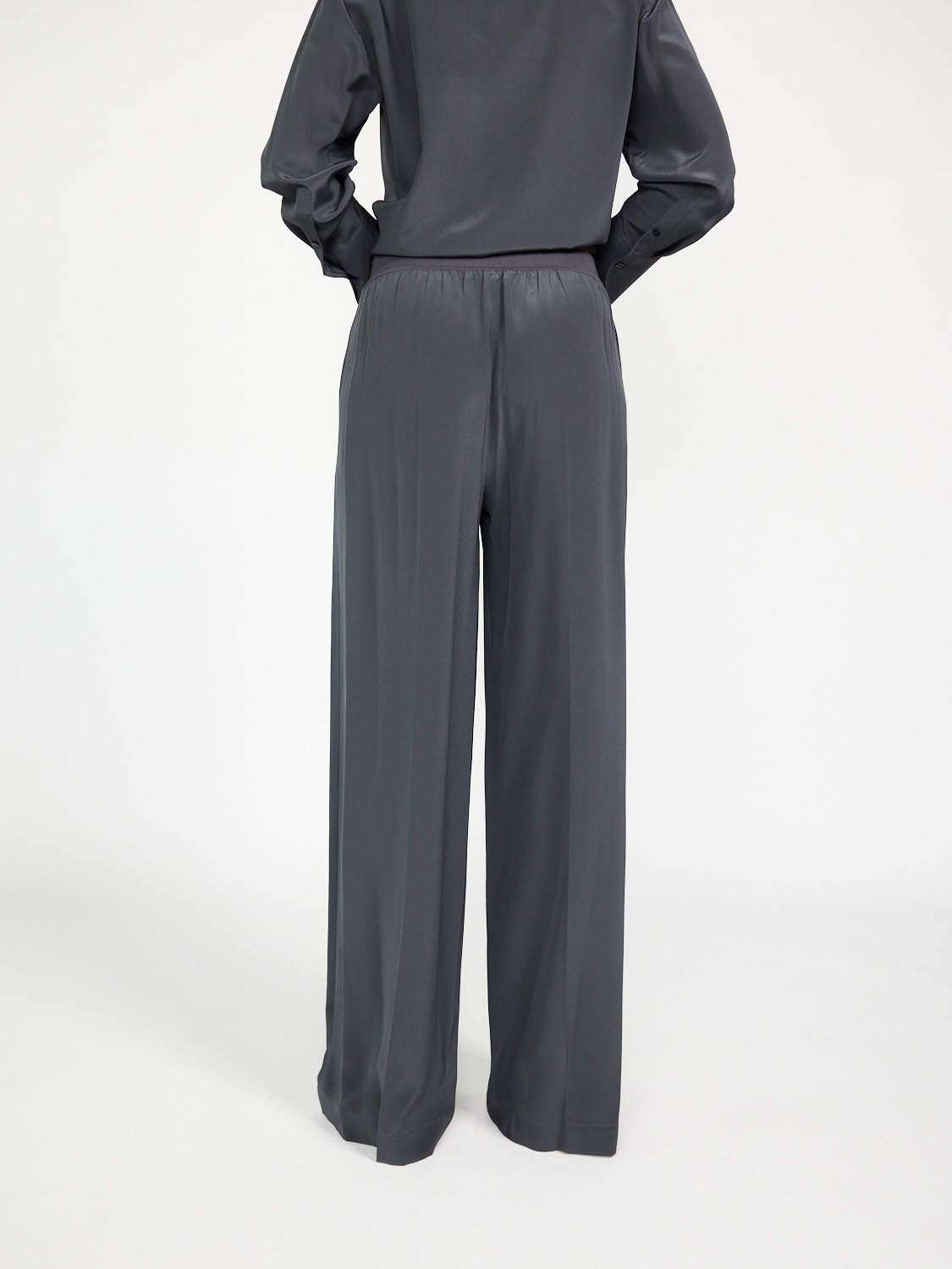 Joseph Hulin – silk pants   grey 34