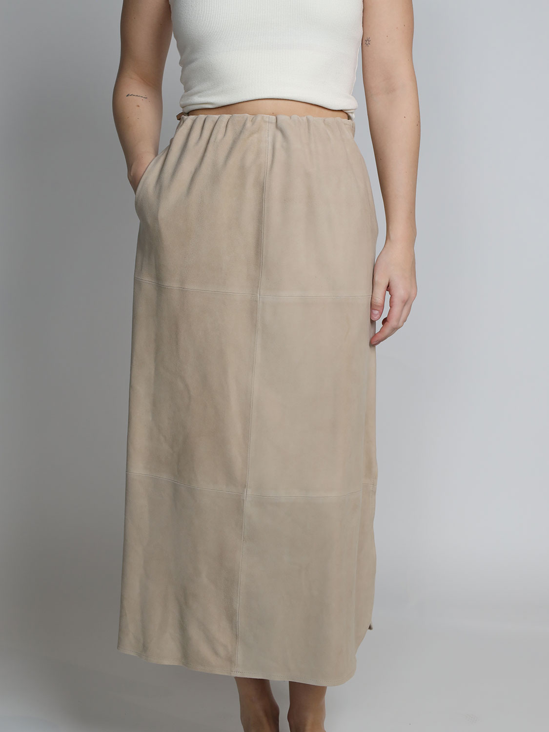 Arma Cinza midi suede skirt  36 beige