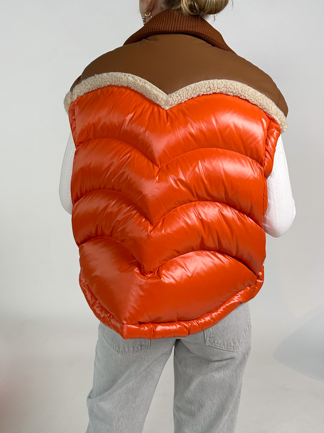 khrisjoy Corazon Sherling – vest with teddy details  orange XS/S