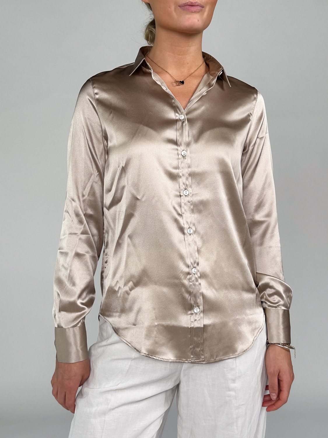 Blooming Imperia – Stretchy silk blouse   beige 36