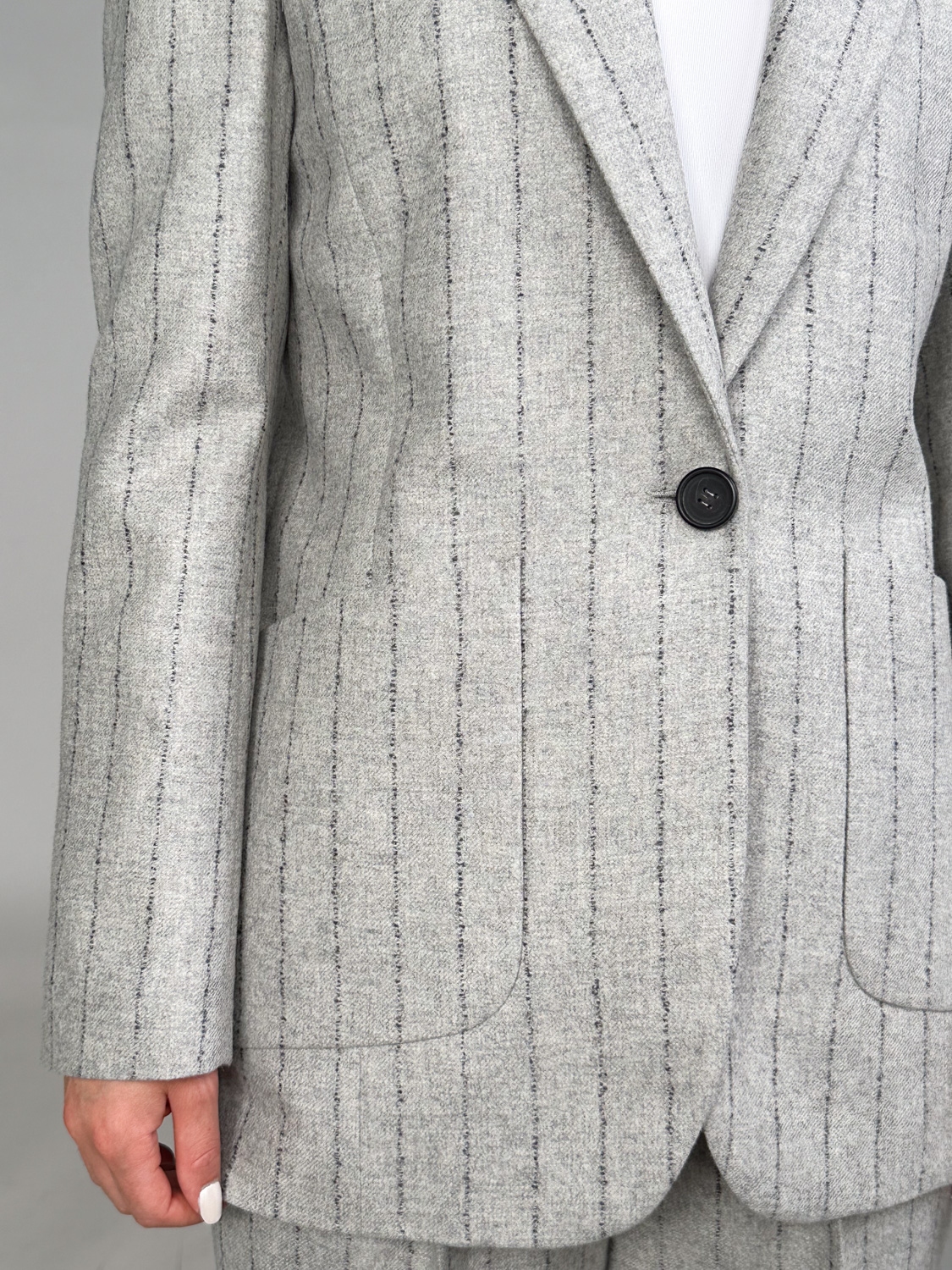 Lorena Antoniazzi Classic blazer made of virgin wool  grey 34