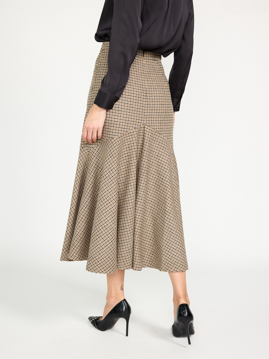 Patou Skirt with flared hem brown 36