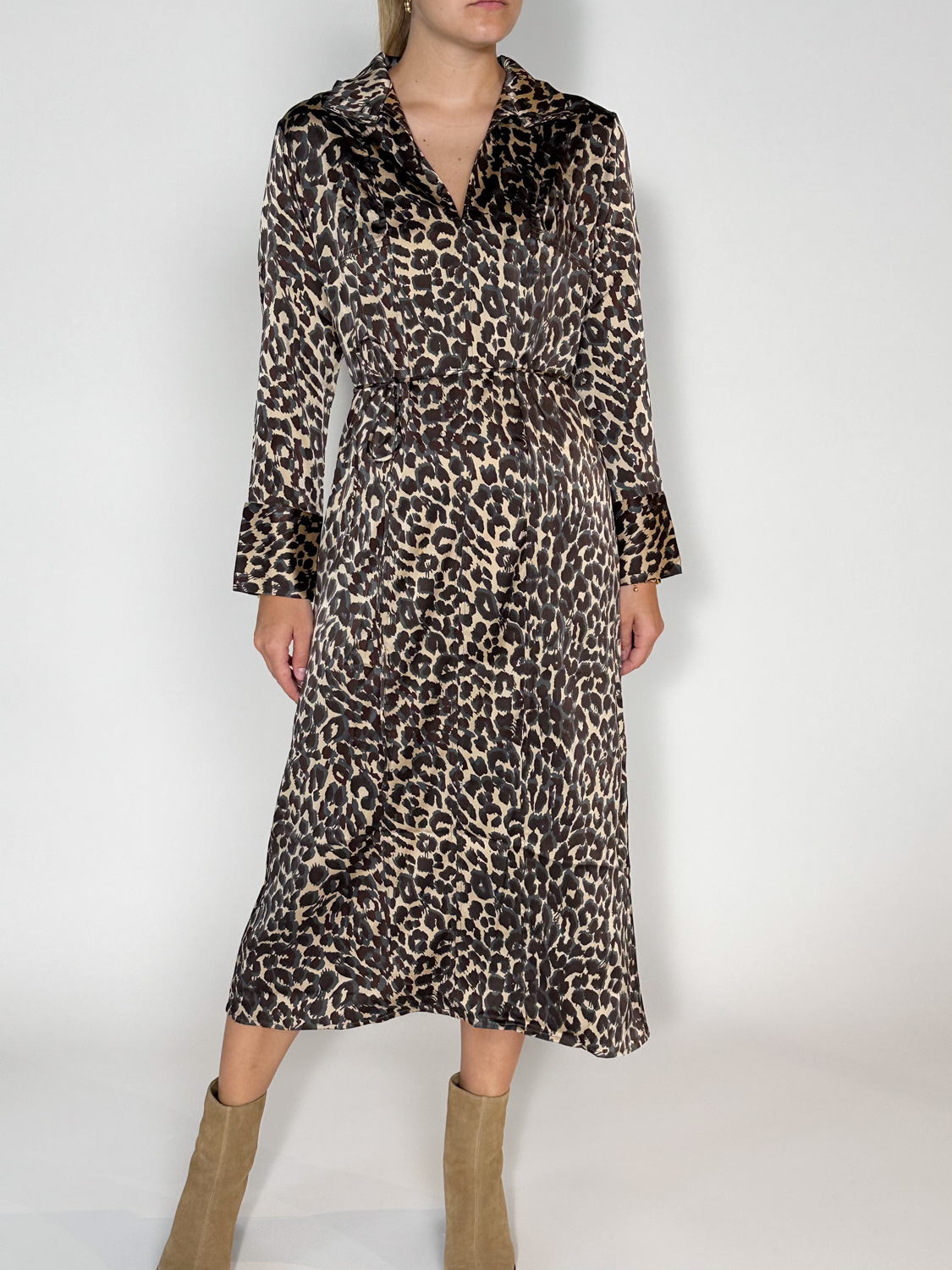 friendly hunting Sapor Cheetah animal print silk midi dress  brown M