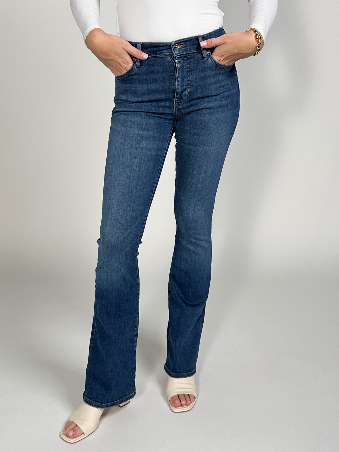 Frame Le High Flare stretchy flared jeans  blue 24