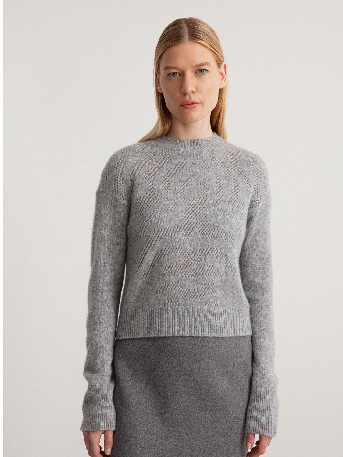 Iris von Arnim Sabana – sweater made from a cashmere-silk mix  hellgrau S