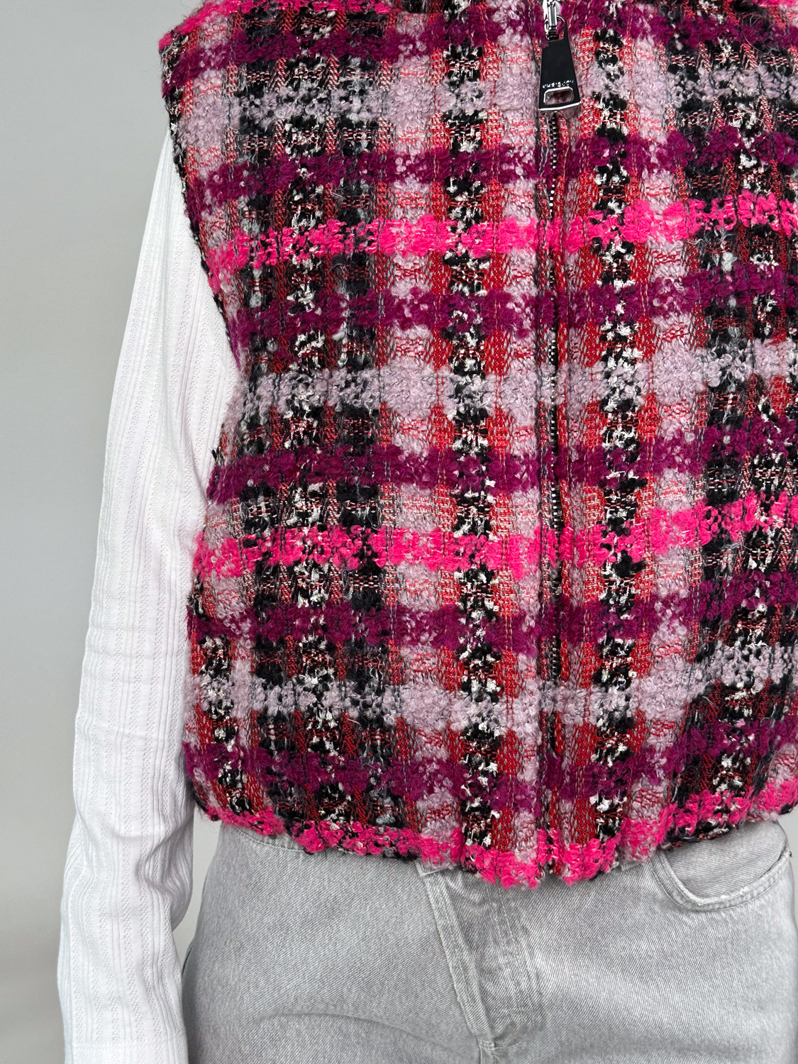 khrisjoy Joy Vest Tweed – tweed vest  pink S/M