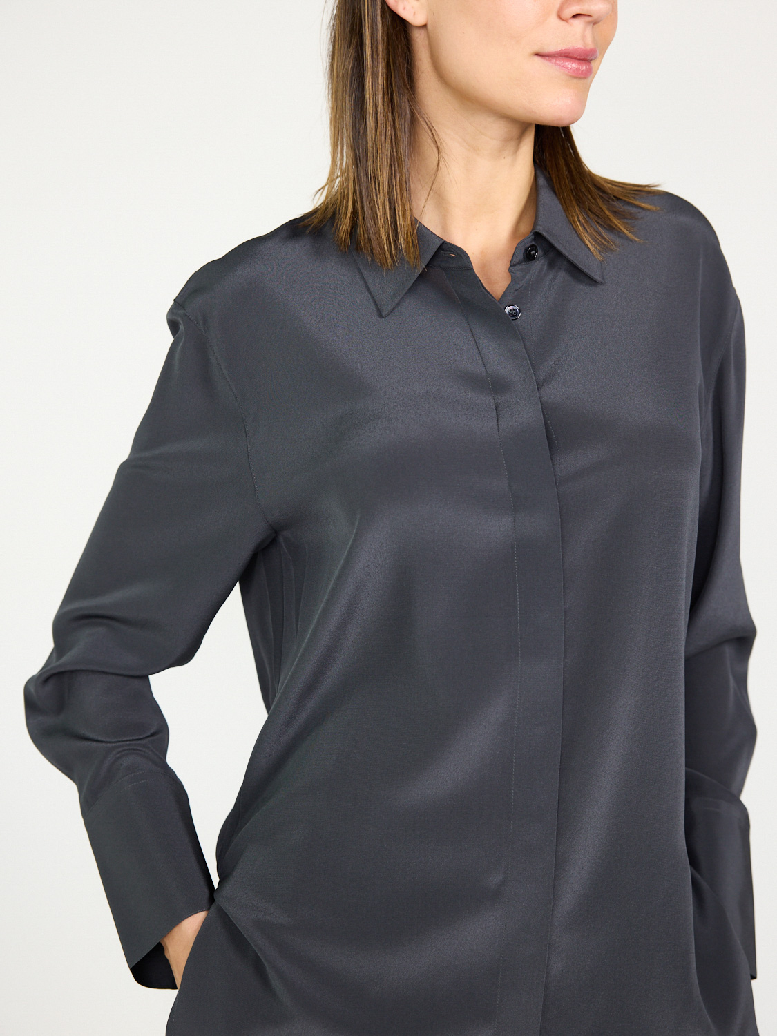 Joseph Bold – Silk crepe blouse  grey 38