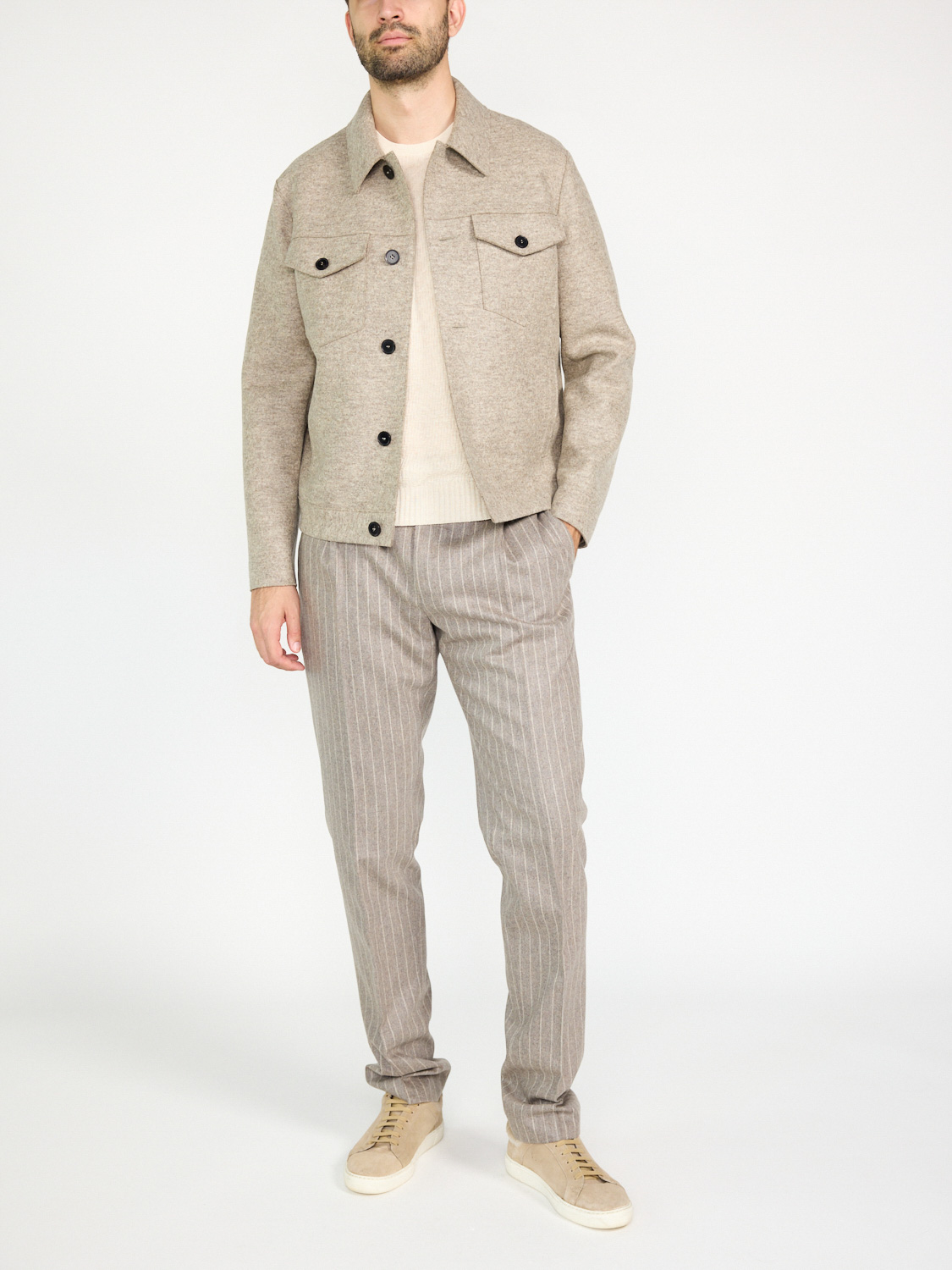 Harris Wharf London Hemdjacke aus gewalkter Wolle beige 48