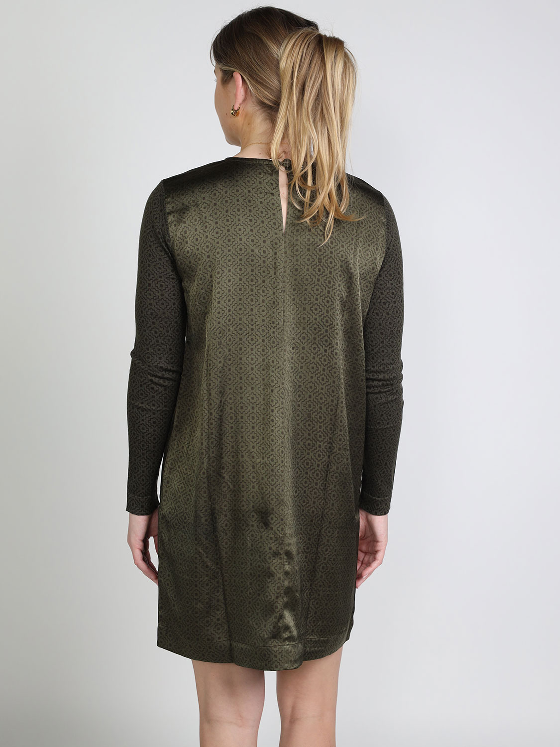 friendly hunting Tosca Addis Abeba - Silk cashmere blend dress   khaki XS