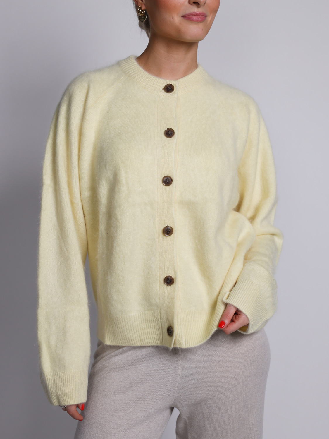 Lisa Yang Melba cashmere cardigan   creme XS/S