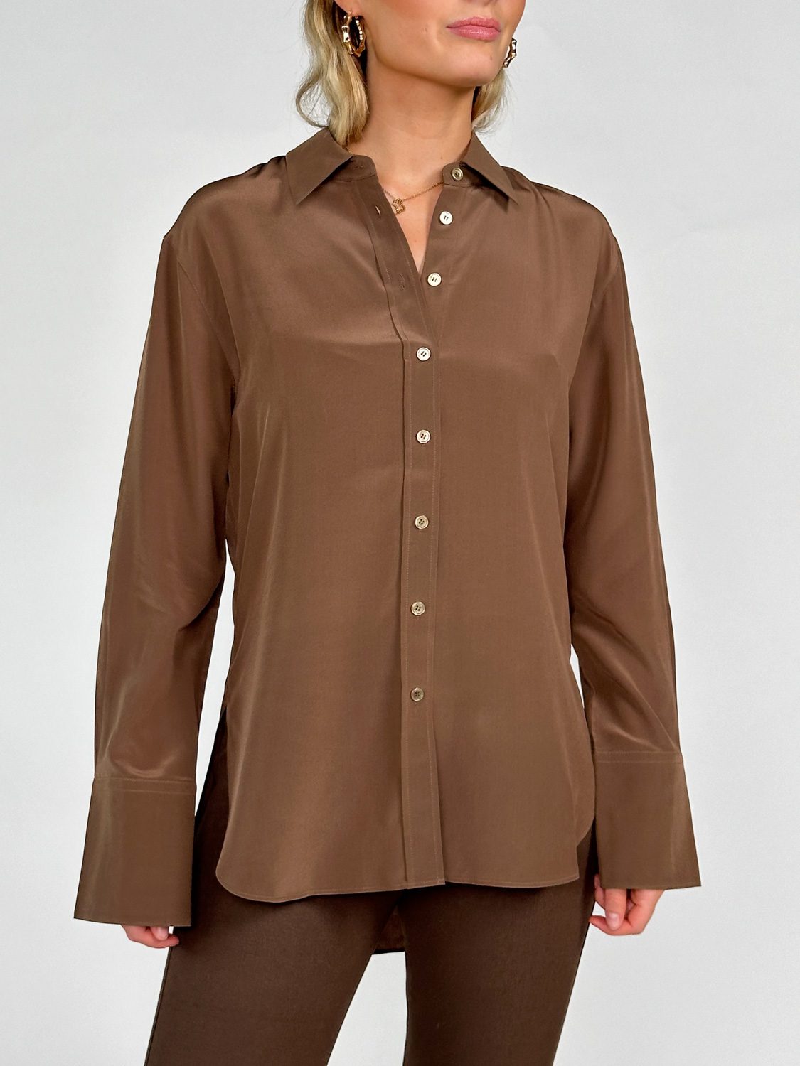 Joseph Joe – Blouse with light silk crepe  brown 36