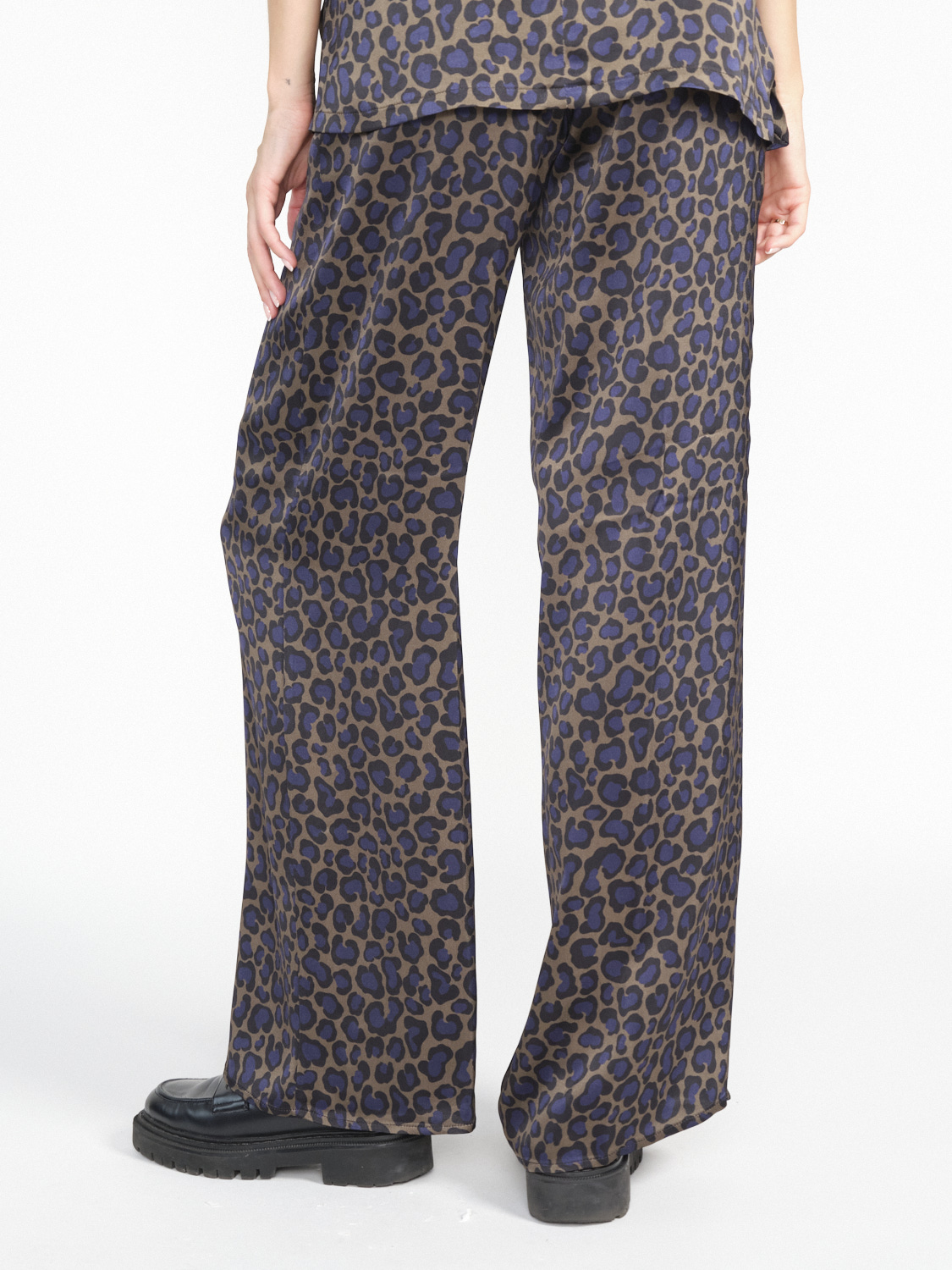 SIYU Lockere Hose mit Animal Print   multicolor 40