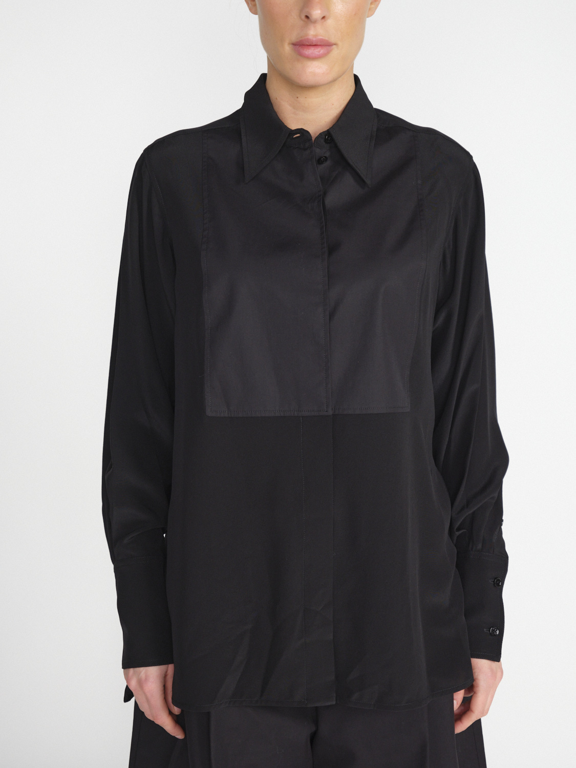Victoria Beckham Classic blouse with a button placket  black 34