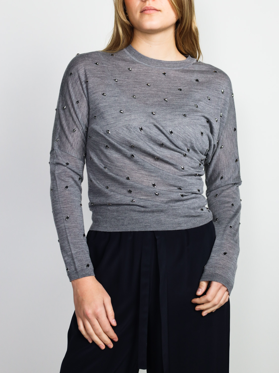 Sweater with rhinestones 