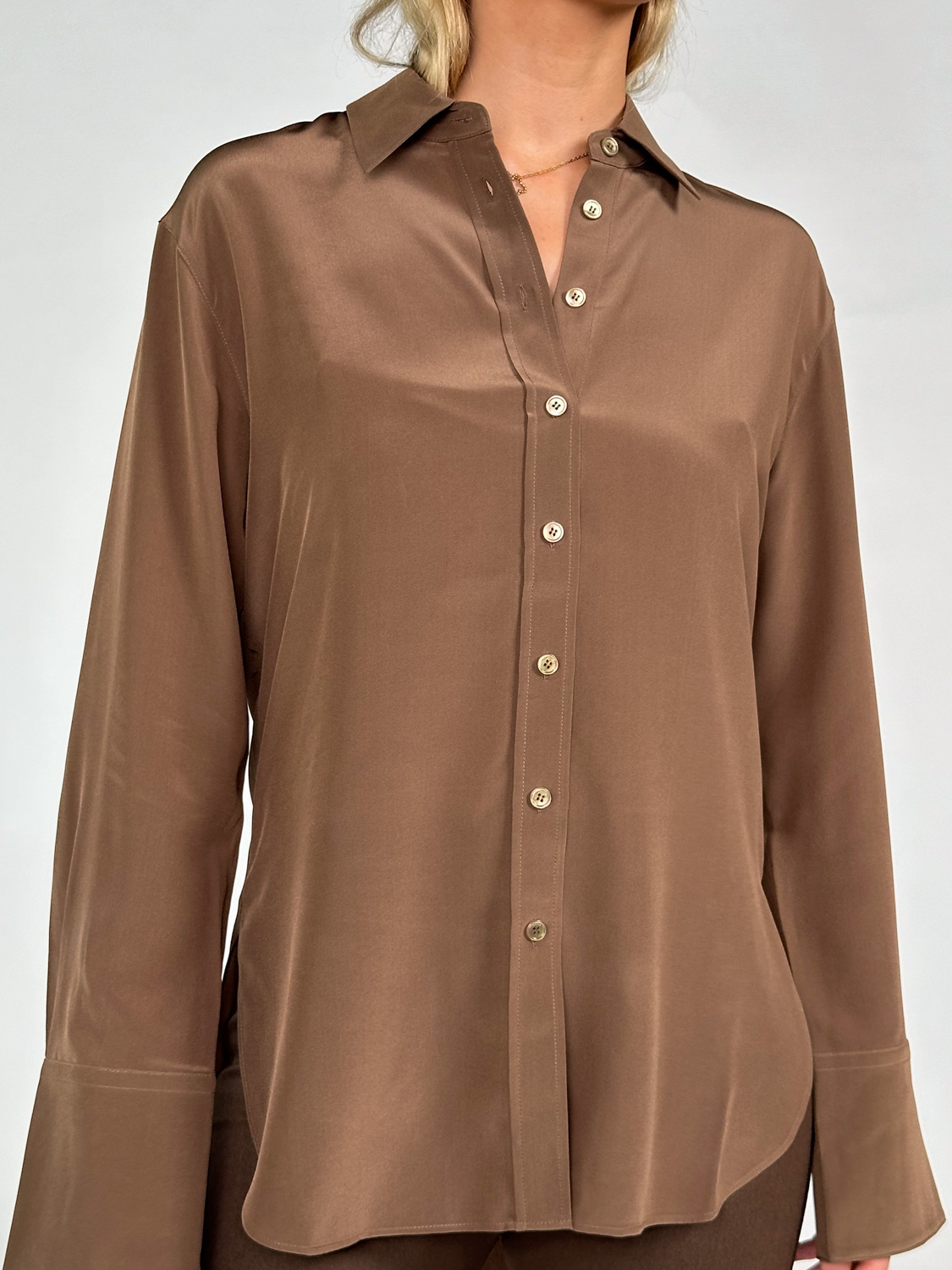 Joseph Joe – Blouse with light silk crepe  brown 36