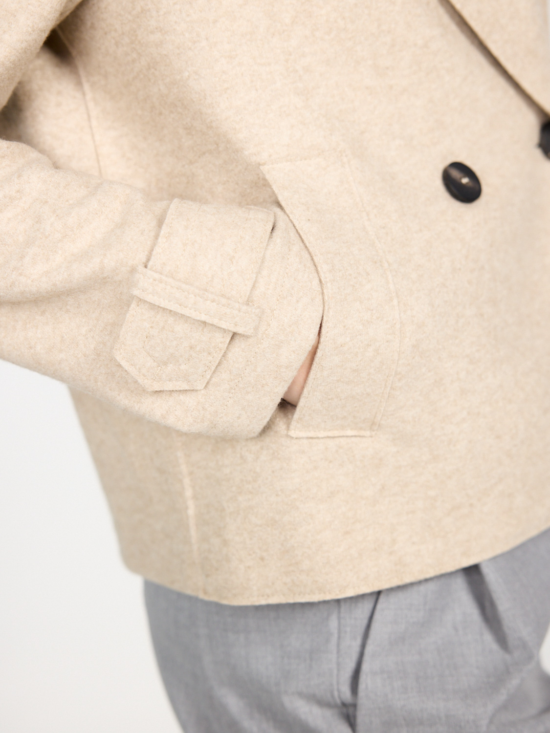 Harris Wharf London Cabanjacke creme 36