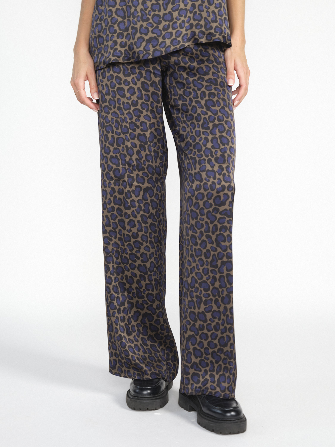 SIYU Lockere Hose mit Animal Print   mehrfarbig 40