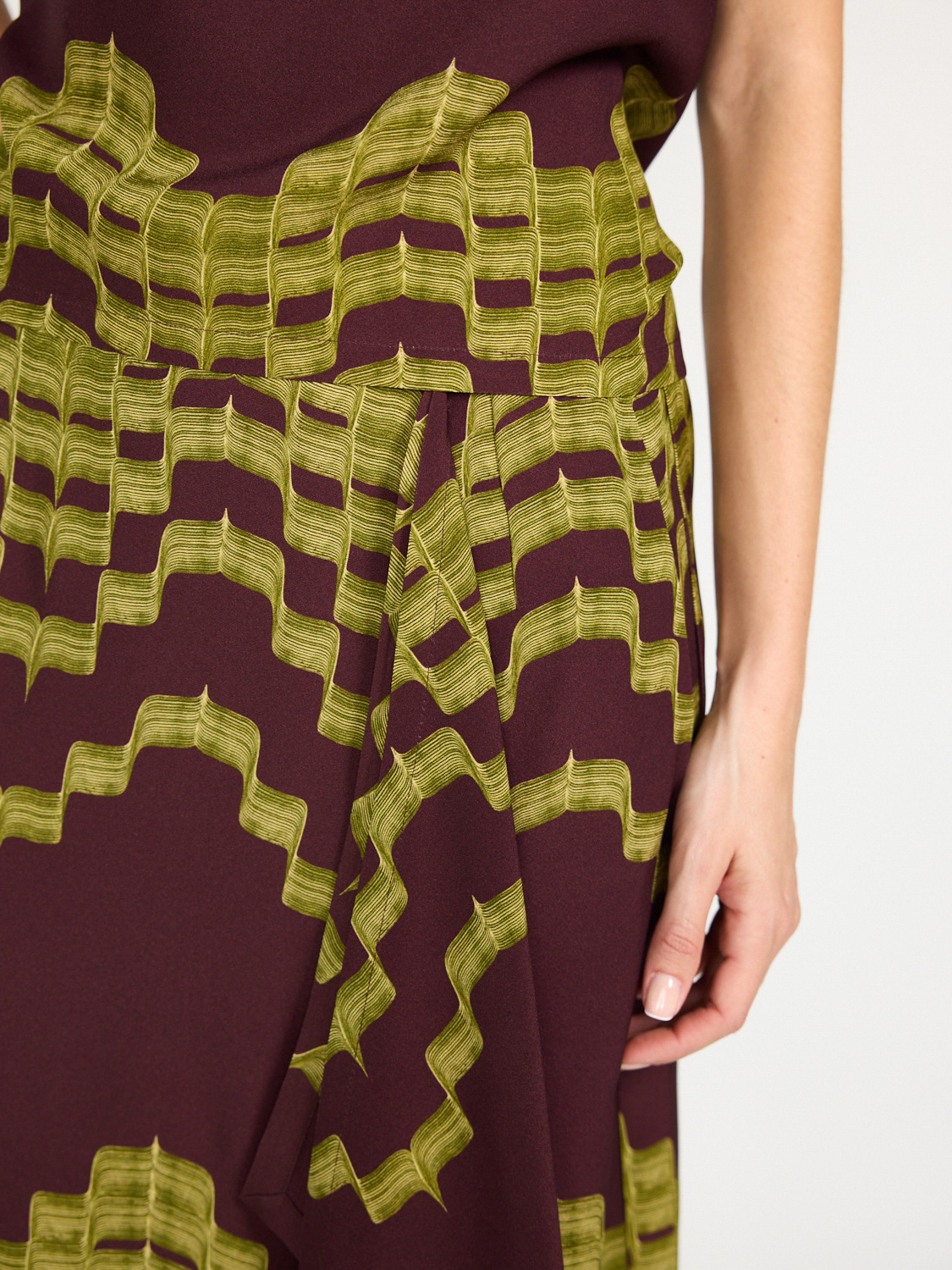 Odeeh skirt with graphic print  bordeaux  36