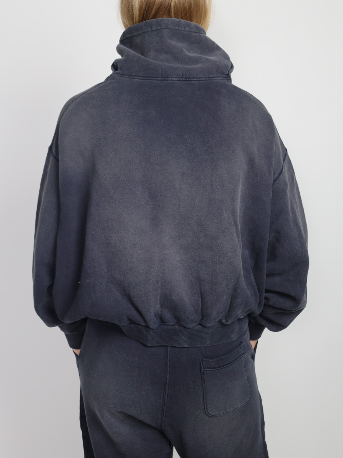 R13 Funnel Neck – cropped popover hoodie  navy XS