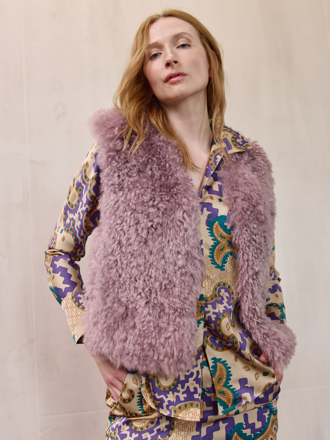 manzoni 24 Fur vest made of rabbit fur lila 36