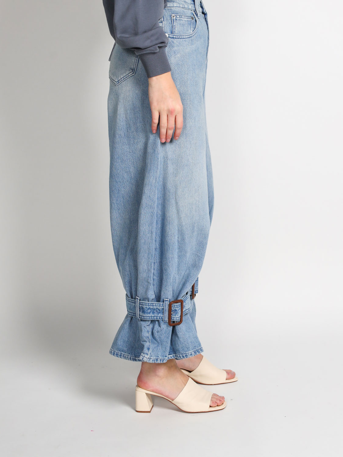 JW Anderson Wide jeans with buckle detail  blue 25