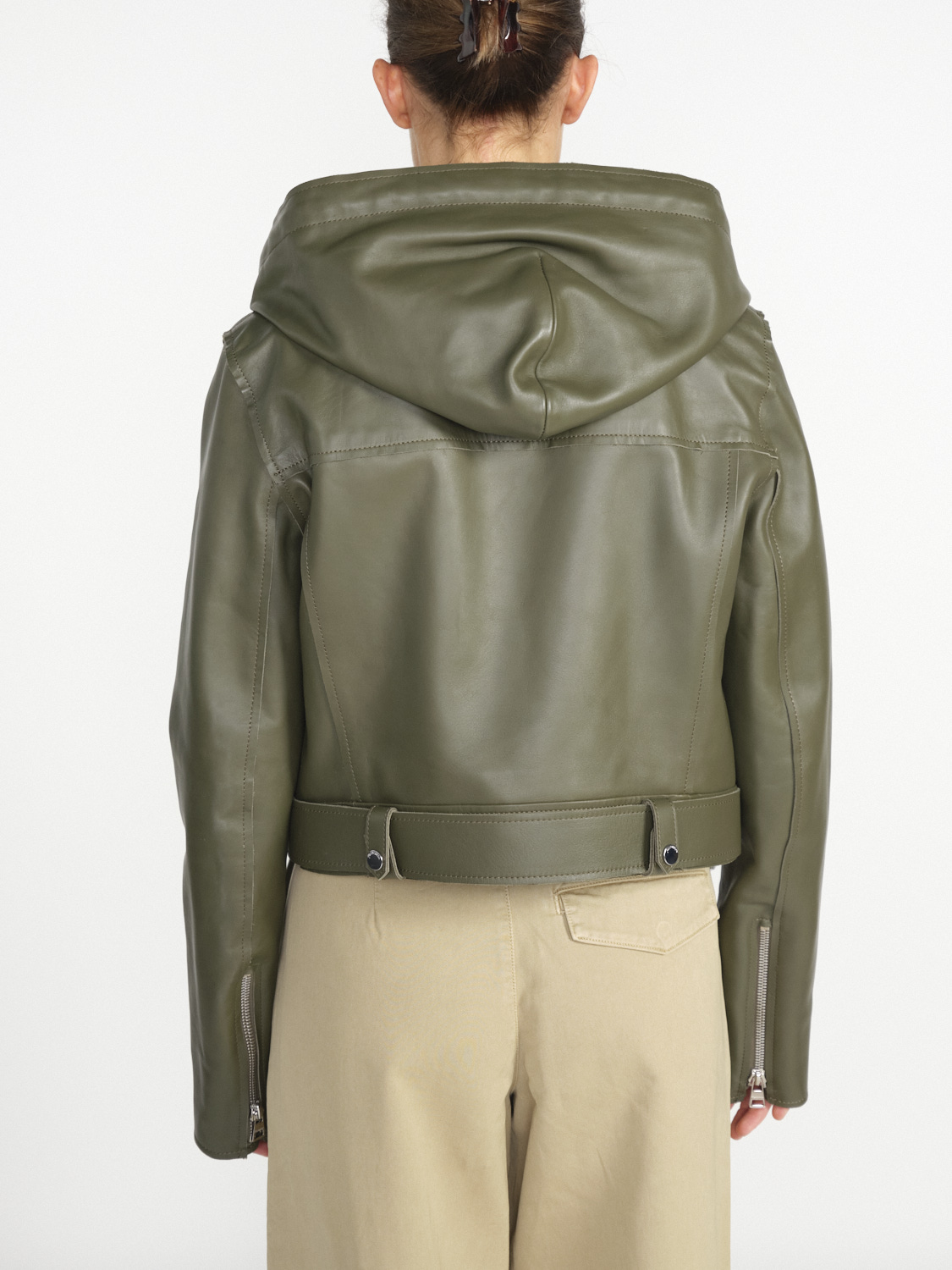 JW Anderson Leder-Bikerjacke mit Kapuze 	  caqui 38