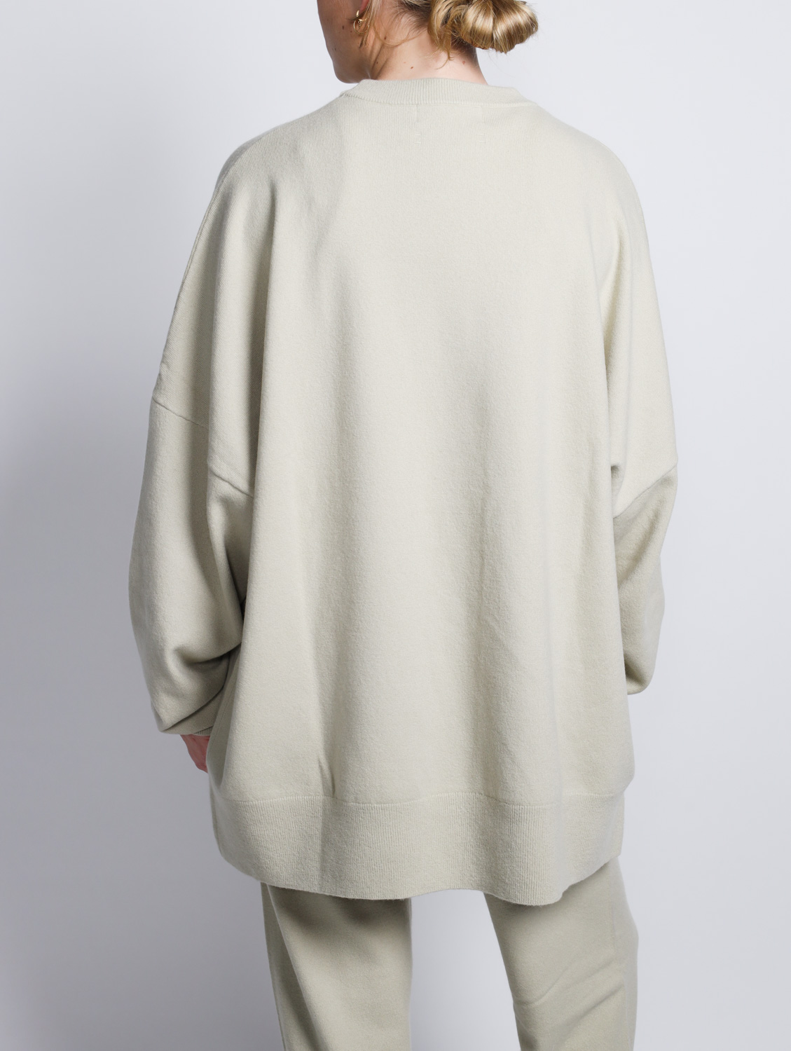 Extreme Cashmere N°53 Crew Hop - Oversized cashmere sweater   creme One Size